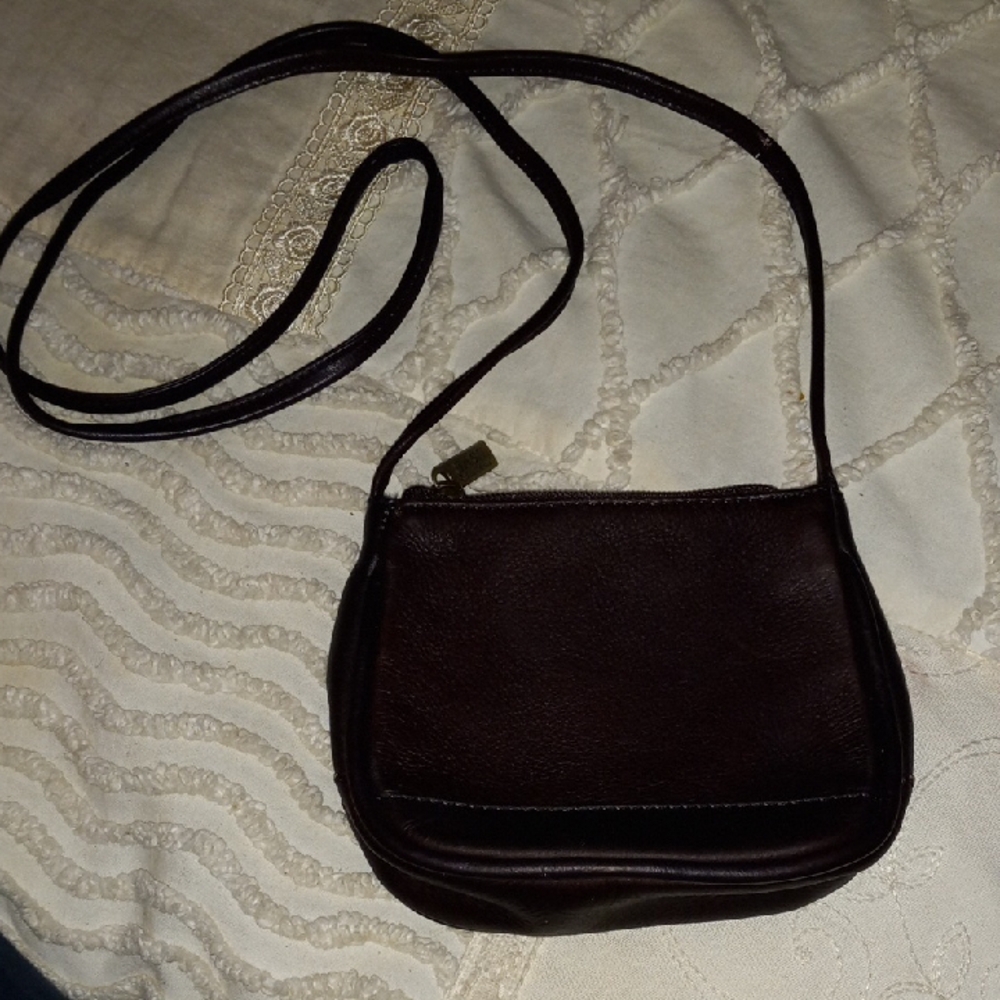 G.H. Bass & Co Brown Pebbled Crossbody Purse Bag